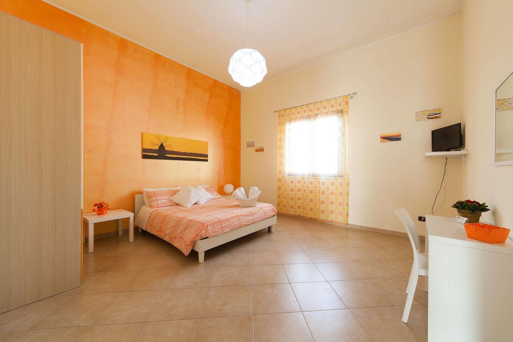 Bed and Breakfast Bianco Sale Trapani à Rilievo Extérieur photo